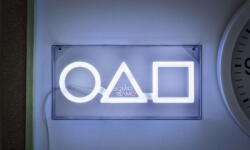Paladone Squid Game LED Neon Light (T-MLX60975)