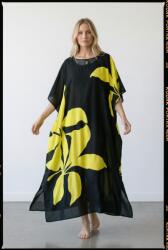 SHOPIKA Rochie maxi vaporoasa cu imprimeu contrastant flori mari galbene, oversized, din vascoza Talie unica