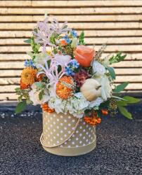 ImodFlowers Aranjament floral in cutie Momente dulci
