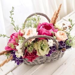 ImodFlowers Aranjament floral in cos - luna florilor
