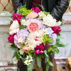 ImodFlowers Buchet cu mathiola si trandafiri
