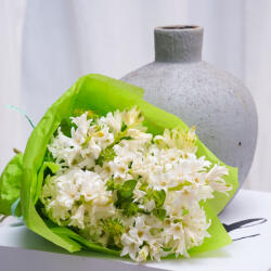 ImodFlowers Buchet cu 9 Zambile Albe