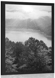 Dovido Poszter folyó az erdő közepén fekete-fehérben - 40x60 black