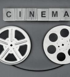 Dovido Öntapadó fotótapéta filmszalag fekete fehérben - 245x270