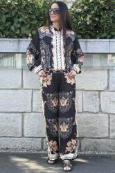 FashionLand COMPLEU DIN VASCOZA SI MATASE BOMBER ART FLOWER BLACK TALIE UNICA Multicolora