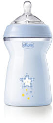 Chicco Natural Feeling Cumisüveg 330ml Fiú 6 hónapos kortól - Kényelmes Etetéshez és Természetes Cumizási Élményhez