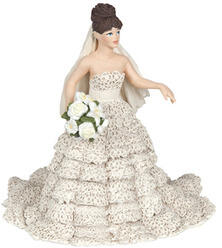Papo mireasă în rochie de dantelă 38819 (38819) Figurina