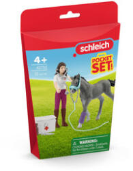 Schleich Horse Club Doamna Kramer cu mânz (SLH42752) Figurina