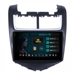 Alemarauto Navigatie 2K Chevrolet Aveo (2014-2017) 8GB RAM Android 13 Octacore Slot Sim 4G DSP GPS Wi-FI Carplay Android Auto USB Bluetooth Waze Touchscreen 9.5 Inch (HB-6490082K+AD-BGRKIT234)