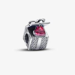 PANDORA Moments 793603C01 Szikrázó ajándékdoboz charm (Ag925/1000, 4, 2 g)
