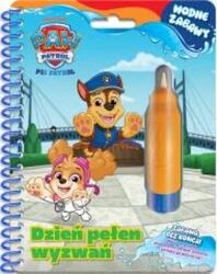 praca zbiorowa Paw Patrol. Jocuri acvatice. O zi plină de provocări Carte de colorat