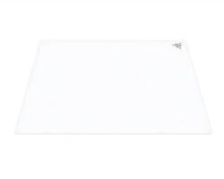 Razer Atlas Pro ultravékony prémium edzett üveg gaming egérpad - 500 x 400 x 1, 9 mm, fehér (RZ02-05760200-R3M1)
