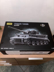  Tigris tank (fekete) építőkészlet (mould008)
