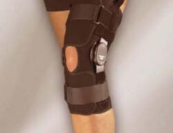 MEDI HINGED KNEE WRAP AIRTEX TÉRDRÖGZÍTŐ M-es - plazapatika