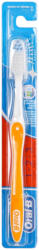 Oral-B Shiny Clean fogkefe medium soft - többféle