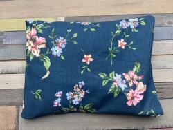Naturpolc Tönkölypelyva párna- kék virágos- dupla huzatban
