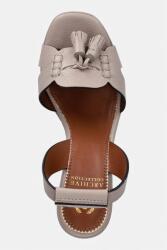 Pollini сандали с дебел ток (PA1614BG0OPB0209)