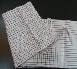 Billerbeck Elegante hengerpárna huzat, 40x15 cm, Bézs kockás (17)