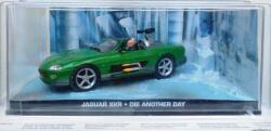 Universal Hobbies Macheta Jaguar XKR James Bond, 1: 43 (magJBXKR)