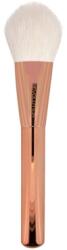 Makeup Revolution Brushes pensulă de pudră pentru femei 1
