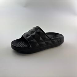 Gezer 15627 Női Gumi Papucs - Fekete 39