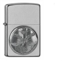 Zippo 3D Pin-Up Design króm benzines öngyújtó - dombornyomott női dekoltázs mintával (Z-190428-5)