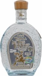 Los Tres Tonos Tequila Los Tres Tonos Blanco 0.7L, 38%