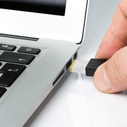 Qoltec 51766 Hálózati Adapter Lenovo 65W | 20 V | 3, 25 A | Vékony Hegy + Érintkező