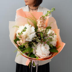 ImodFlowers Buchet Delicat cu Bujori Albi și Wax Flower