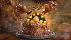 First 4 Figures Conker The Great Mighty Poo Resin Figurina