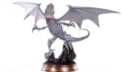First 4 Figures F4f Yu Gi Oh! Blue Eyes White Dragon Standard White Edition Figurina
