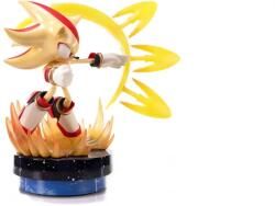 Sonic the Hedgehog Super Shadow Resin 50cm Figurina