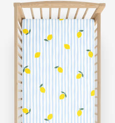 Goldea gyermek gumis pamut lepedő kiságyba - friss citromok csíkokkal 70 x 140 cm