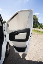 REMIS USI Fiat Ducato X290 dupa 2021 , jaluzele REMIfront IV BEJ S8