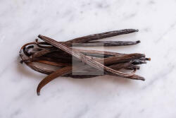  Madagaszkári Bourbon vaníliarúd 5 szál +1 ingyen