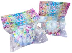 Flippy Jucarie Antistres Squishy, Flippy, cu Revenire Lenta, Squeeze Pinch Family, Model Prajitura, 8x8 cm, 90g, Ambalaj Transparent, Multicolor (135950)