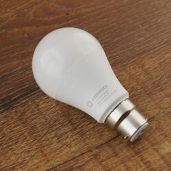 OSRAM Smart+ WIFI B22d LED, 9 W, RGBW, 806 lm, opál (Classic) (4058075778474)