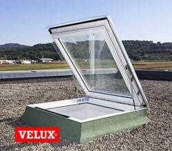 Velux Fereastră (trapă) pentru ieșire pe acoperiș terasă VELUX CXP