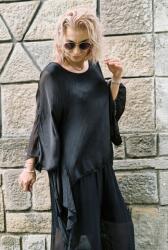 SHOPIKA Bluza dama din matase si vascoza cu colturi fluide si maneci fluture, neagra Talie unica
