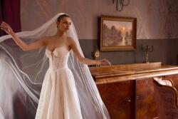  Kiárusítás! ! ! Csipkés fűzős ruha ivory 38-as Edwina Annais (Edwina )