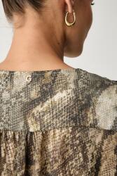 GUESS блуза с волани дамска EMY (W6YH30.W2951) - answear - 193,43 лв