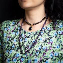 Ezera Colier Mantra Mala Kiaan, cu 108 margele Mala, pietre semipretioase de Ametist si Onix (EZLMKIA)