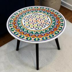 Ezera Masuta decorativa alba lemn pictata manual model mandala cu geam securizat, 50 cm (EZMAS50)