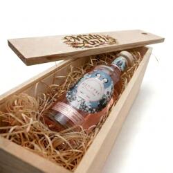 Distillerie Des Moisans Pachet Cadou Cutie de Lemn Personlizata Gin Des Moisans Ginetic Dry Rose 43%, 0.7L