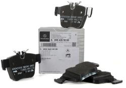 Original Mercedes-benz Set placute frana ORIGINAL MERCEDES-BENZ A 000 420 78 03 (A 000 420 78 03)