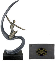  Nagy méretű, gyönyörű kovácsolt hatású modern női szobor fekete és bronz színben 43cm (37952)