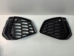 Audi A3 8Y 20- Lökhárító Rács Bal Jobb Első 8Y0807682A 8Y0807681B Kpl