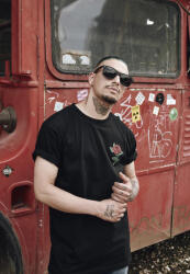 Mister Tee Мъжка тениска Mister Tee Rose в черен цвятMODEL29 SALE - , размер S