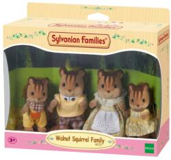 EPOCH Sylvanian Families Walnut Squirrel Family 4172 Figurina