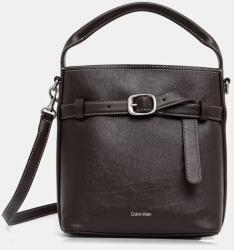 Calvin Klein keresztpántos táska női műbőr - barna Univerzális méret - answear - 55 890 Ft